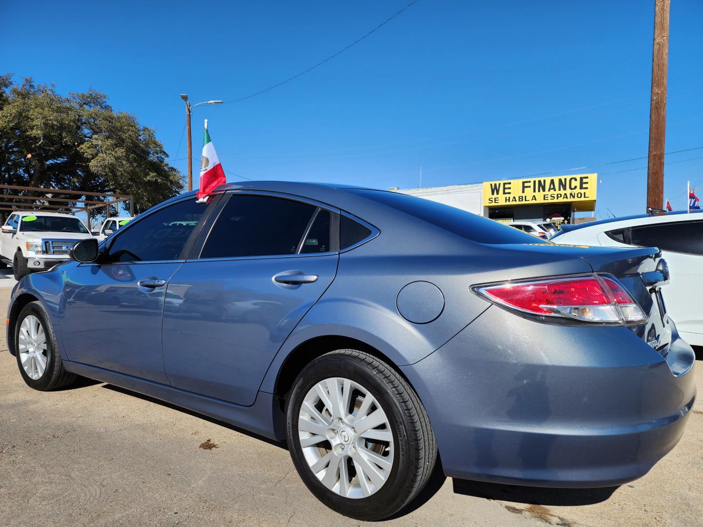 2010 GRAY /BLACK Mazda MAZDA6 I Touring (1YVHZ8CH5A5) with an 2.5L L4 DOHC 16V engine, 5-Speed Automatic transmission, located at 2660 S.Garland Avenue, Garland, TX, 75041, (469) 298-3118, 32.885551, -96.655602 - Welcome to DallasAutos4Less, one of the Premier BUY HERE PAY HERE Dealers in the North Dallas Area. We specialize in financing to people with NO CREDIT or BAD CREDIT. We need proof of income, proof of residence, and a ID. Come buy your new car from us today!! This is a very clean 2010 MAZDA MAZDA - Photo#5