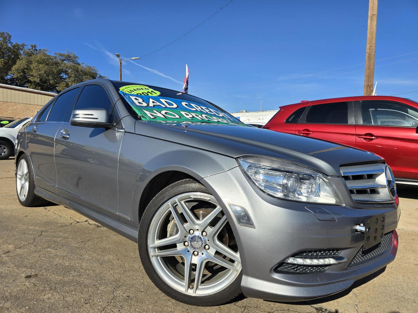 2011 SILVER Mercedes-Benz C-Class Luxury (WDDGF5EB1BA) with an 3.0L V6 DOHC 24V engine, 7-Speed Automatic transmission, located at 2660 S.Garland Avenue, Garland, TX, 75041, (469) 298-3118, 32.885551, -96.655602 - Photo#0