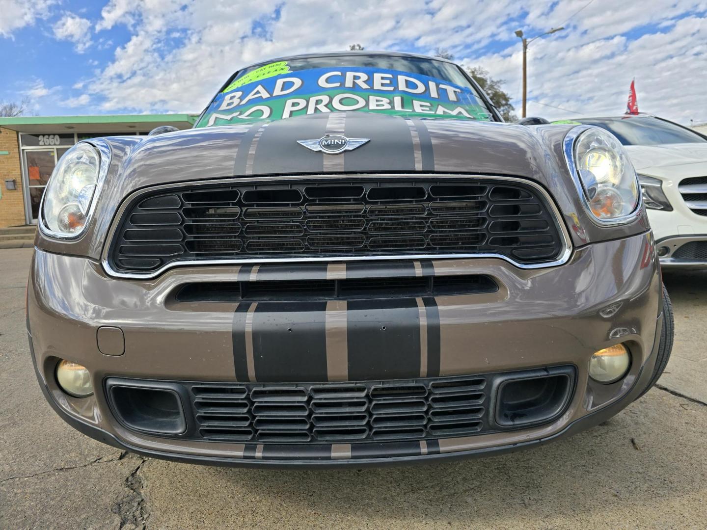 2011 BROWN Mini Cooper S ALL4 COUNTRYMAN (WMWZC5C59BW) with an 1.6L L4 DOHC 16V TURBO engine, AUTO transmission, located at 2660 S.Garland Avenue, Garland, TX, 75041, (469) 298-3118, 32.885551, -96.655602 - Photo#9