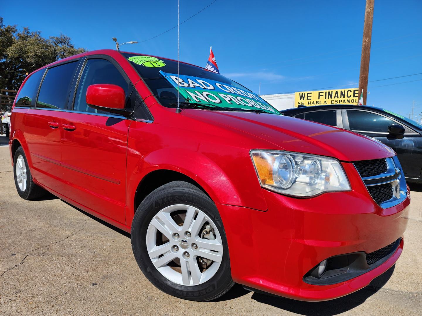 2012 RED DODGE GRAND CARAVAN CREW CREW (2C4RDGDG0CR) , AUTO transmission, located at 2660 S.Garland Avenue, Garland, TX, 75041, (469) 298-3118, 32.885551, -96.655602 - Welcome to DallasAutos4Less, one of the Premier BUY HERE PAY HERE Dealers in the North Dallas Area. We specialize in financing to people with NO CREDIT or BAD CREDIT. We need proof of income, proof of residence, and a ID. Come buy your new car from us today!! This is a very clean 2012 DODGE GRAND - Photo#0