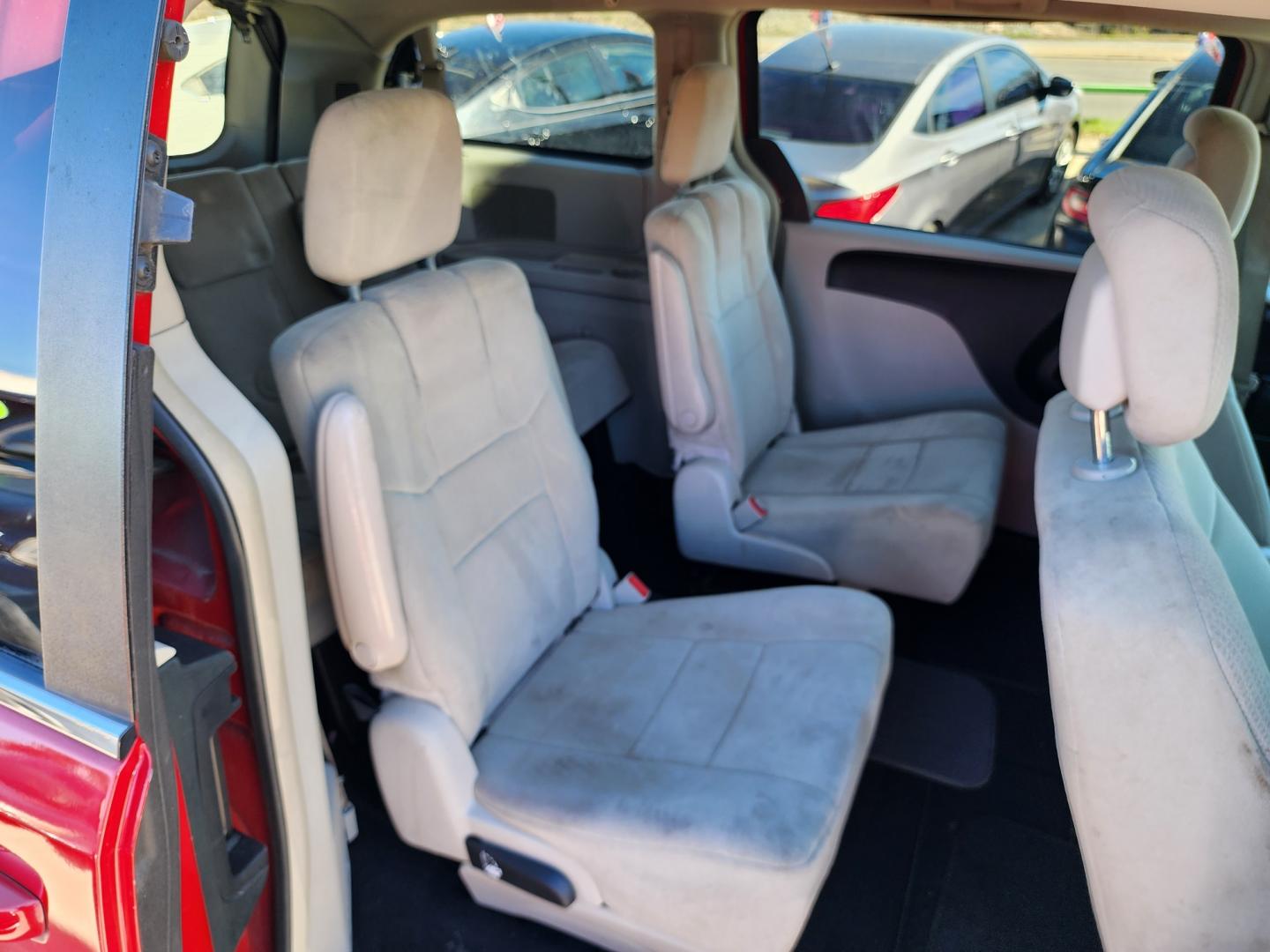 2012 RED DODGE GRAND CARAVAN CREW CREW (2C4RDGDG0CR) , AUTO transmission, located at 2660 S.Garland Avenue, Garland, TX, 75041, (469) 298-3118, 32.885551, -96.655602 - Welcome to DallasAutos4Less, one of the Premier BUY HERE PAY HERE Dealers in the North Dallas Area. We specialize in financing to people with NO CREDIT or BAD CREDIT. We need proof of income, proof of residence, and a ID. Come buy your new car from us today!! This is a very clean 2012 DODGE GRAND - Photo#19