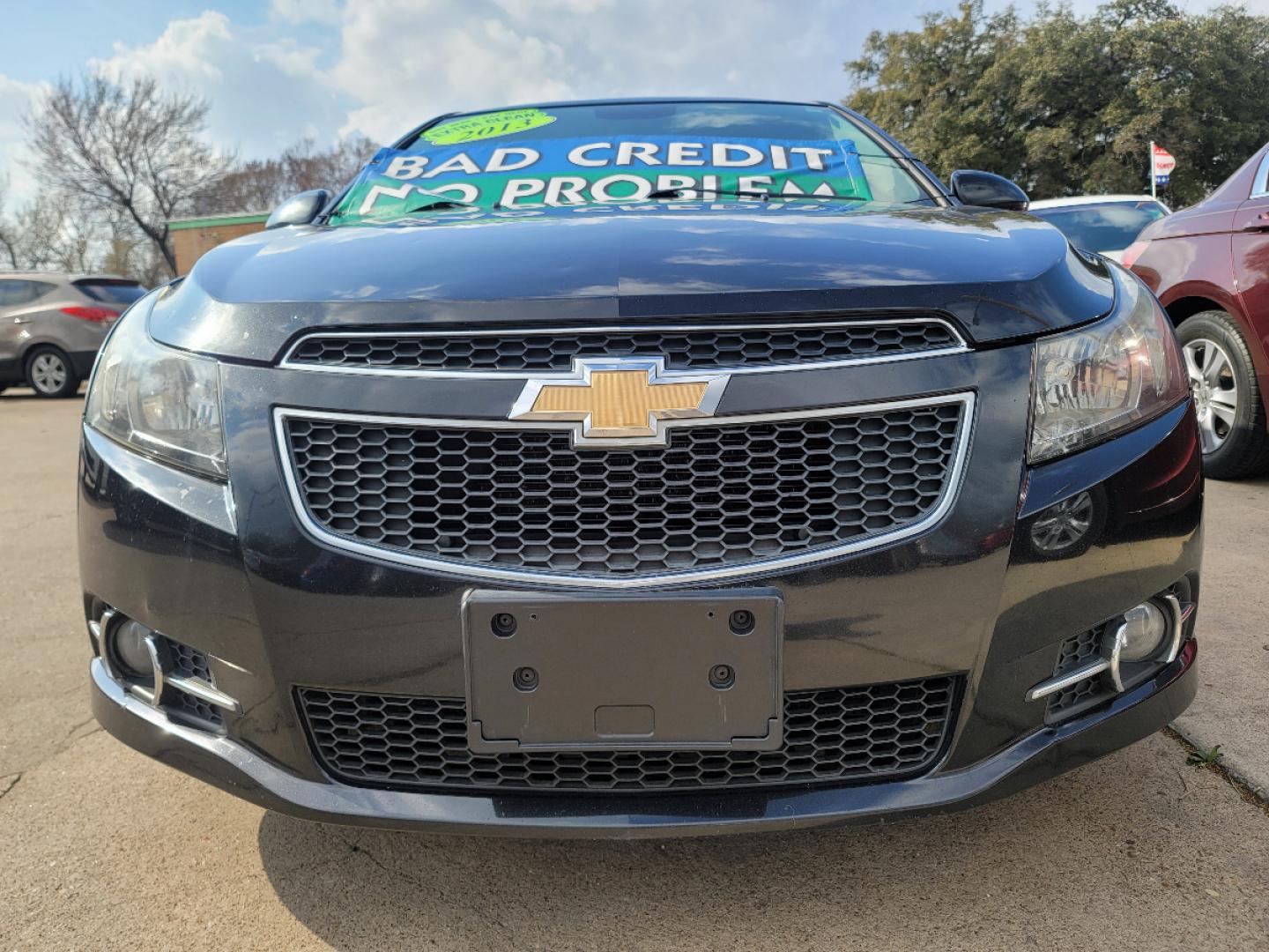 2013 BLACK METALLIC /BLACK Chevrolet Cruze RS 1LT (1G1PC5SB8D7) with an 1.4L L4 DOHC 16V TURBO engine, 6-Speed Automatic transmission, located at 2660 S.Garland Avenue, Garland, TX, 75041, (469) 298-3118, 32.885551, -96.655602 - CASH CAR$$$$$$$ This is a very well cared for 2013 CHEVY CRUZE LT! BLUETOOTH! XM SAT RADIO! Come in for a test drive today. We are open from 10am-7pm Monday-Saturday. Call us with any questions at 469-202-7468, or email us DallasAutos4Less@gmail.com. - Photo#10