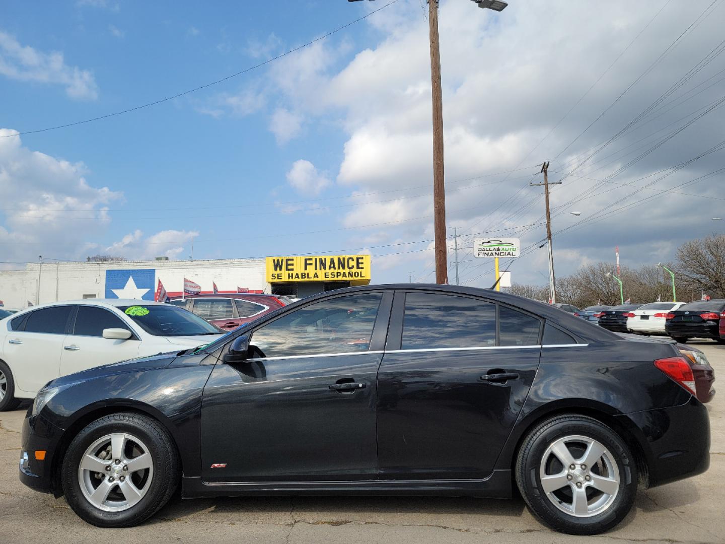 2013 BLACK METALLIC /BLACK Chevrolet Cruze RS 1LT (1G1PC5SB8D7) with an 1.4L L4 DOHC 16V TURBO engine, 6-Speed Automatic transmission, located at 2660 S.Garland Avenue, Garland, TX, 75041, (469) 298-3118, 32.885551, -96.655602 - CASH CAR$$$$$$$ This is a very well cared for 2013 CHEVY CRUZE LT! BLUETOOTH! XM SAT RADIO! Come in for a test drive today. We are open from 10am-7pm Monday-Saturday. Call us with any questions at 469-202-7468, or email us DallasAutos4Less@gmail.com. - Photo#7