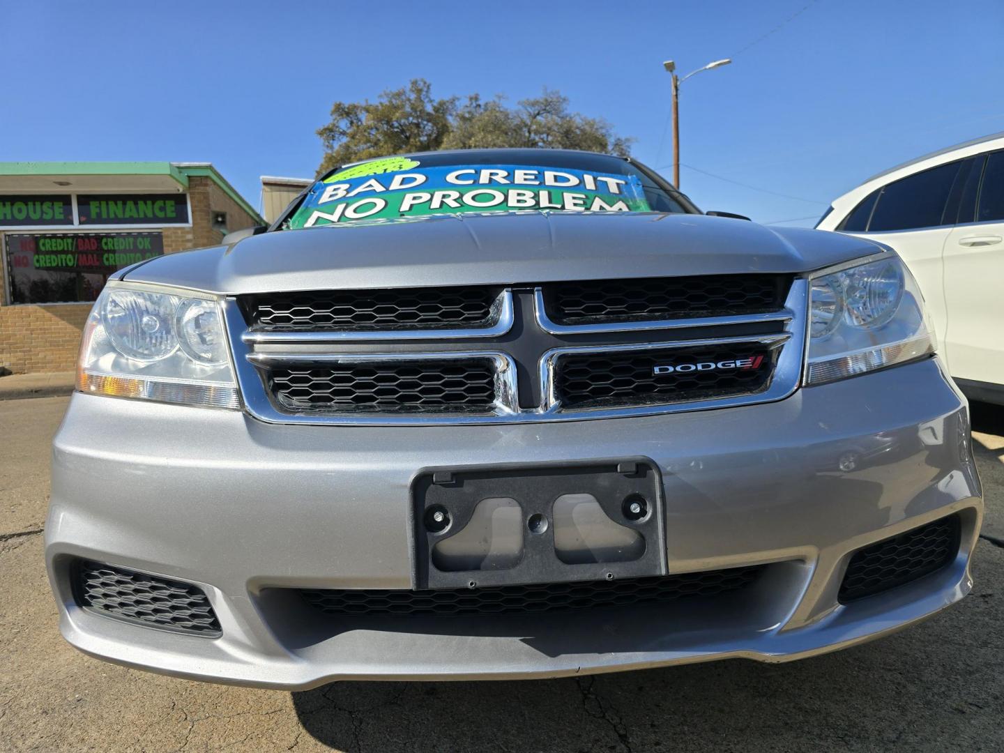 2013 SILVER Dodge Avenger SE (1C3CDZAB5DN) with an 2.4L L4 DOHC 16V engine, 4-Speed Automatic transmission, located at 2660 S.Garland Avenue, Garland, TX, 75041, (469) 298-3118, 32.885551, -96.655602 - Photo#8