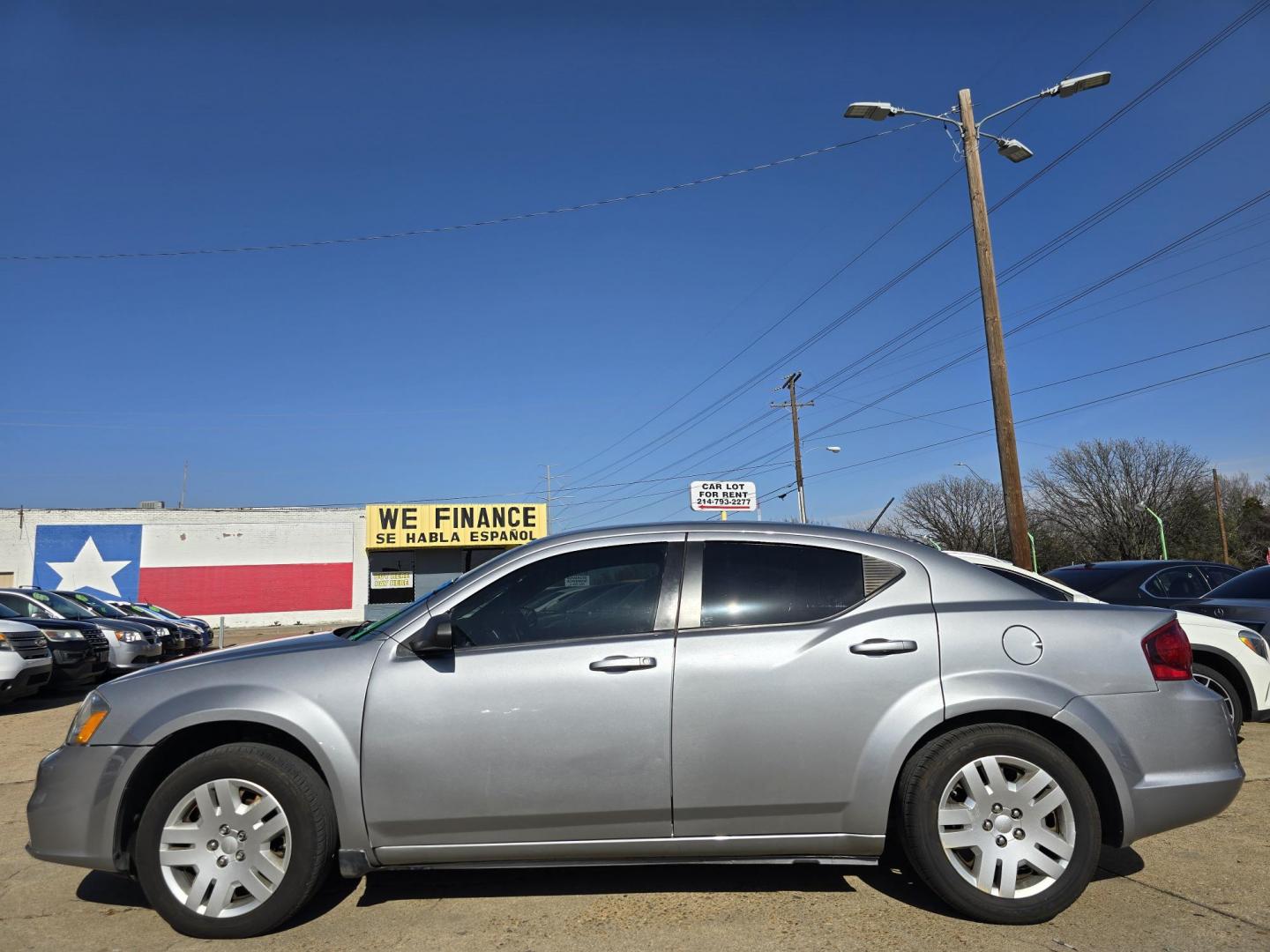 2013 SILVER Dodge Avenger SE (1C3CDZAB5DN) with an 2.4L L4 DOHC 16V engine, 4-Speed Automatic transmission, located at 2660 S.Garland Avenue, Garland, TX, 75041, (469) 298-3118, 32.885551, -96.655602 - Photo#6