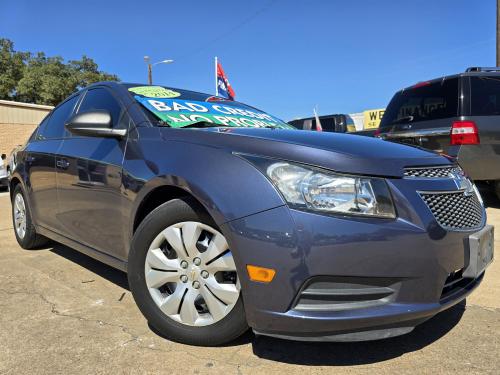 2014 CHEVROLET CRUZE LS 4 DOOR SEDAN