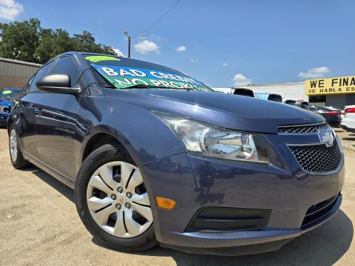 2014 Chevrolet Cruze LS Sedan