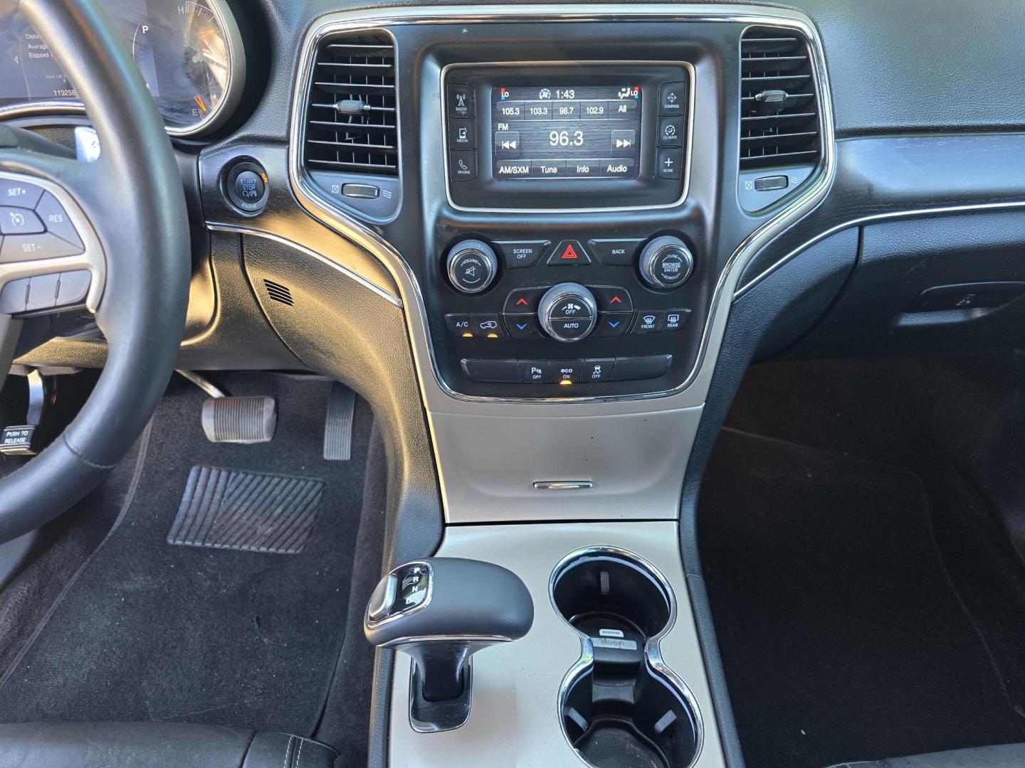 2014 BLACK Jeep Grand Cherokee Limited (1C4RJEBG6EC) with an 3.6L V6 DOHC 24V engine, 5-Speed Automatic transmission, located at 2660 S.Garland Avenue, Garland, TX, 75041, (469) 298-3118, 32.885551, -96.655602 - Photo#14