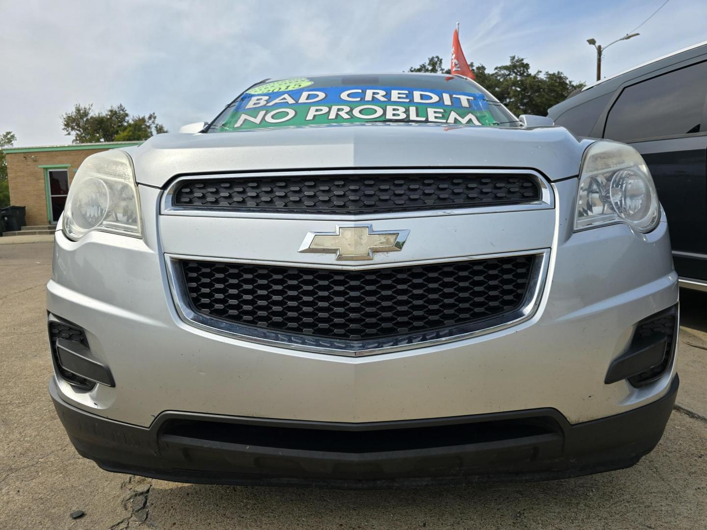 2015 Chevrolet Equinox LT (2GNALBEKXF1) with an 2.4L L4 DOHC 16V FFV engine, 6-Speed Automatic transmission, located at 2660 S.Garland Avenue, Garland, TX, 75041, (469) 298-3118, 32.885551, -96.655602 - Photo#9