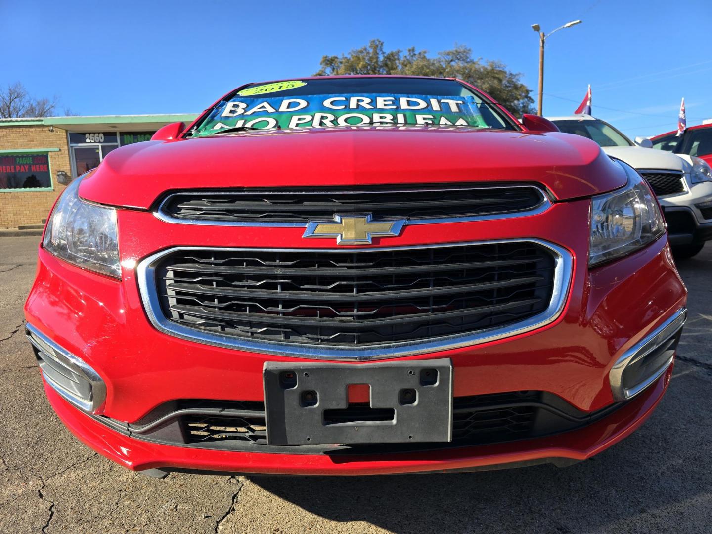 2015 RED /BLACK Chevrolet Cruze 1LT (1G1PC5SB0F7) with an 1.4L L4 DOHC 16V TURBO engine, 6-Speed Automatic transmission, located at 2660 S.Garland Avenue, Garland, TX, 75041, (469) 298-3118, 32.885551, -96.655602 - Welcome to DallasAutos4Less, one of the Premier BUY HERE PAY HERE Dealers in the North Dallas Area. We specialize in financing to people with NO CREDIT or BAD CREDIT. We need proof of income, proof of residence, and a ID. Come buy your new car from us today!! This is a very well cared for 2015 CH - Photo#9