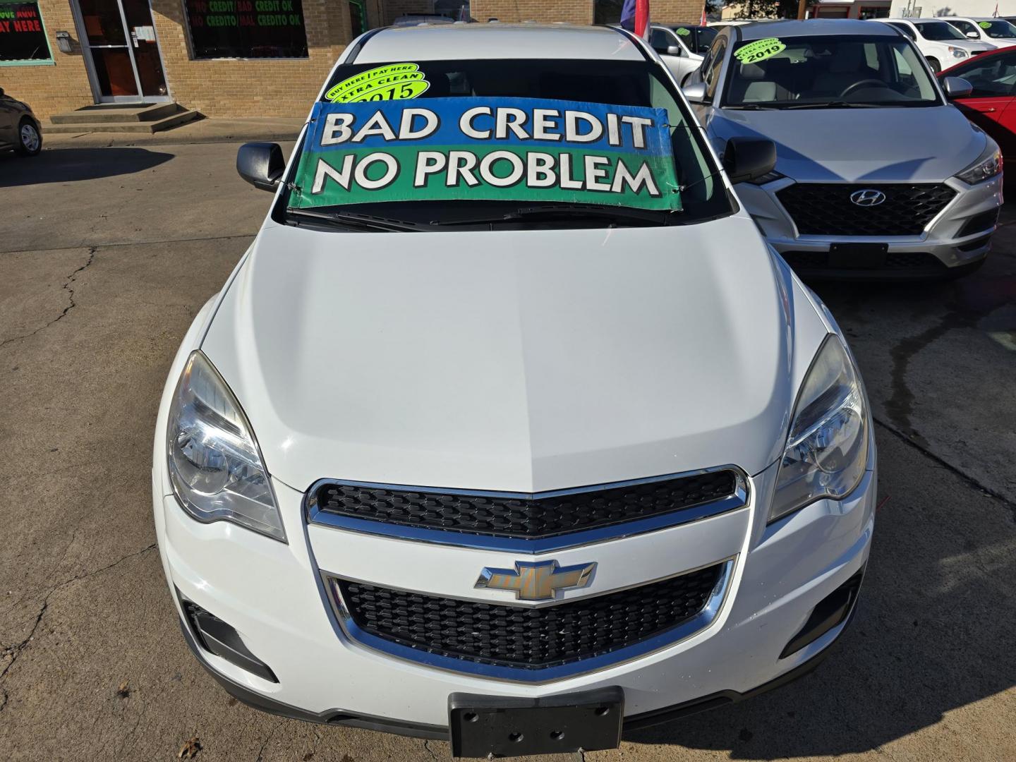 2015 WHITE Chevrolet Equinox LS (2GNALAEK6F1) with an 2.4L L4 DOHC 16V FFV engine, 6-Speed Automatic transmission, located at 2660 S.Garland Avenue, Garland, TX, 75041, (469) 298-3118, 32.885551, -96.655602 - Photo#8