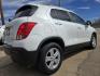 2015 WHITE Chevrolet Trax LT (KL7CJLSB0FB) with an 1.4L L4 DOHC 16V FFV engine, AUTO transmission, located at 2660 S.Garland Avenue, Garland, TX, 75041, (469) 298-3118, 32.885551, -96.655602 - Photo#3