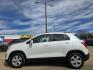 2015 WHITE Chevrolet Trax LT (KL7CJLSB0FB) with an 1.4L L4 DOHC 16V FFV engine, AUTO transmission, located at 2660 S.Garland Avenue, Garland, TX, 75041, (469) 298-3118, 32.885551, -96.655602 - Photo#6