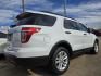 2015 WHITE Ford Explorer (1FM5K7B85FG) with an 3.5L V6 DOHC 24V engine, 6-Speed Automatic transmission, located at 2660 S.Garland Avenue, Garland, TX, 75041, (469) 298-3118, 32.885551, -96.655602 - Photo#3