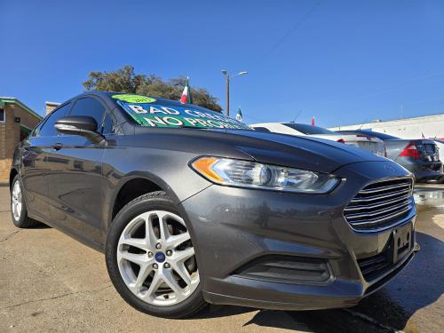 2015 Ford Fusion SE Sedan