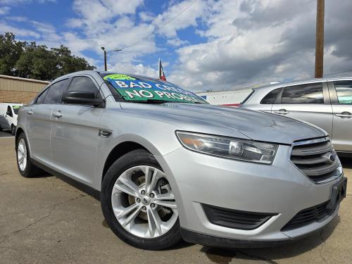 2015 Ford Taurus SE Sedan