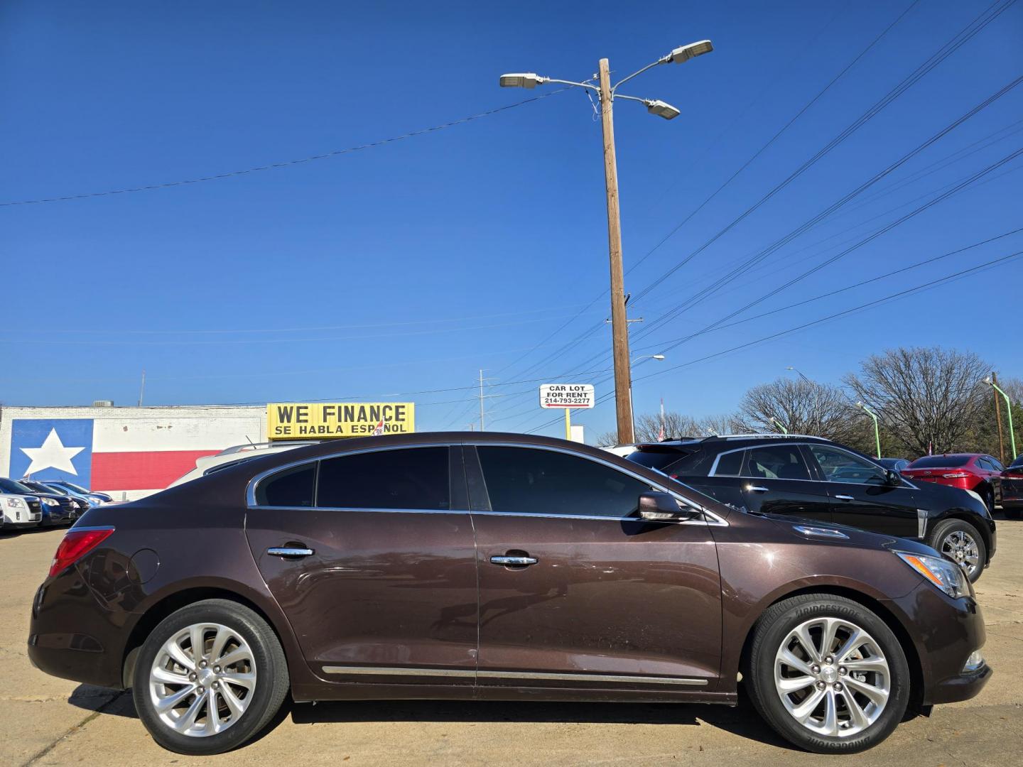 2016 BROWN Buick LaCrosse Leather Package (1G4GB5G37GF) with an 3.6L V6 DOHC 24V FFV engine, 6A transmission, located at 2660 S.Garland Avenue, Garland, TX, 75041, (469) 298-3118, 32.885551, -96.655602 - Photo#2