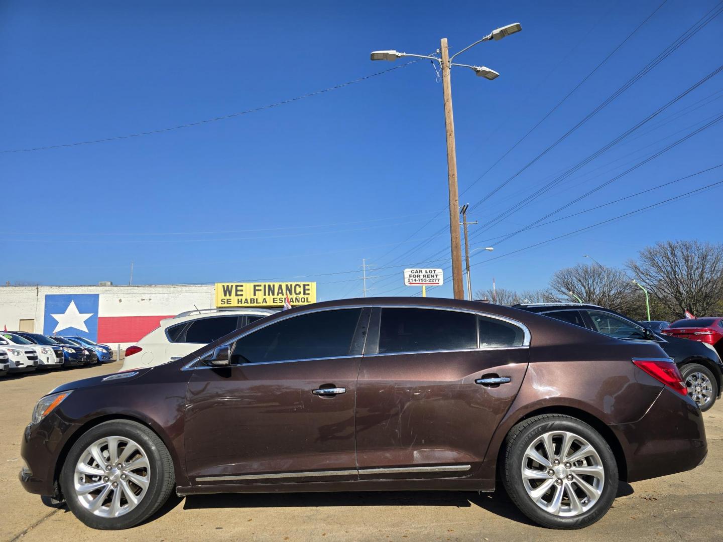 2016 BROWN Buick LaCrosse Leather Package (1G4GB5G37GF) with an 3.6L V6 DOHC 24V FFV engine, 6A transmission, located at 2660 S.Garland Avenue, Garland, TX, 75041, (469) 298-3118, 32.885551, -96.655602 - Photo#5