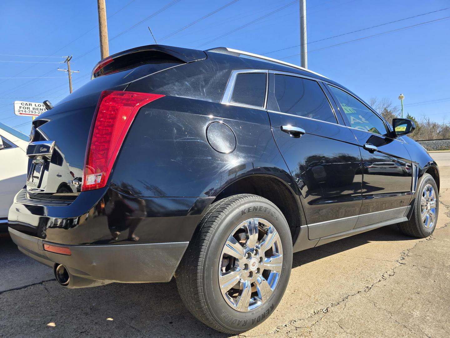 2016 BLACK Cadillac SRX Luxury Collection (3GYFNEE36GS) with an 3.6L V6 DOHC 24V FFV engine, 6A transmission, located at 2660 S.Garland Avenue, Garland, TX, 75041, (469) 298-3118, 32.885551, -96.655602 - Photo#3