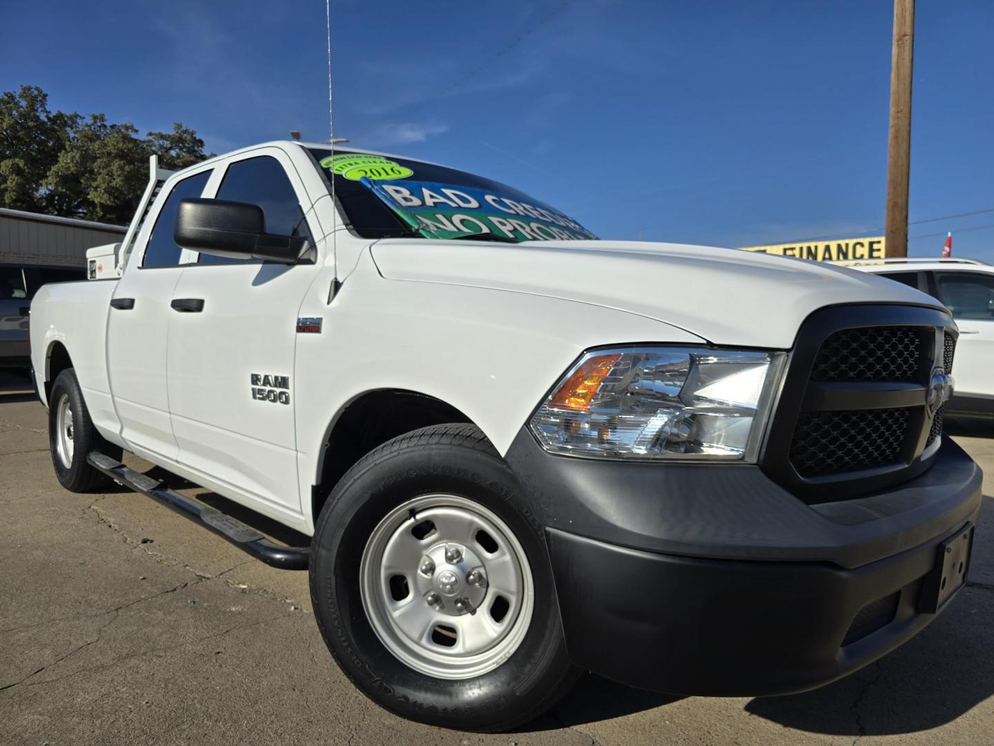 2016 RAM 1500 Tradesman Quad Cab (1C6RR6FT5GS) with an 5.7L V8 OHV 16V engine, 6A transmission, located at 2660 S.Garland Avenue, Garland, TX, 75041, (469) 298-3118, 32.885551, -96.655602 - Photo#0