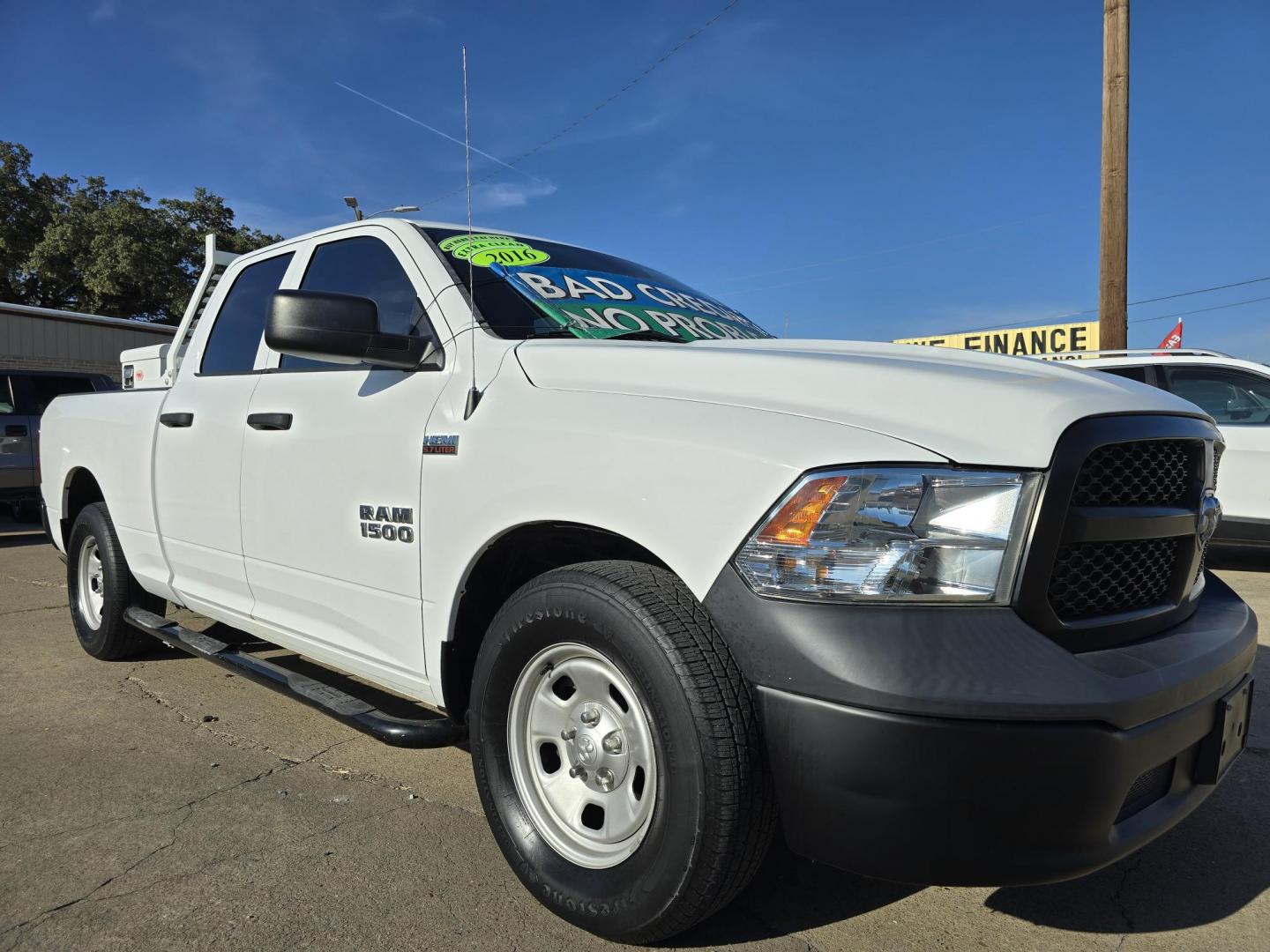 2016 RAM 1500 Tradesman Quad Cab (1C6RR6FT5GS) with an 5.7L V8 OHV 16V engine, 6A transmission, located at 2660 S.Garland Avenue, Garland, TX, 75041, (469) 298-3118, 32.885551, -96.655602 - Photo#1