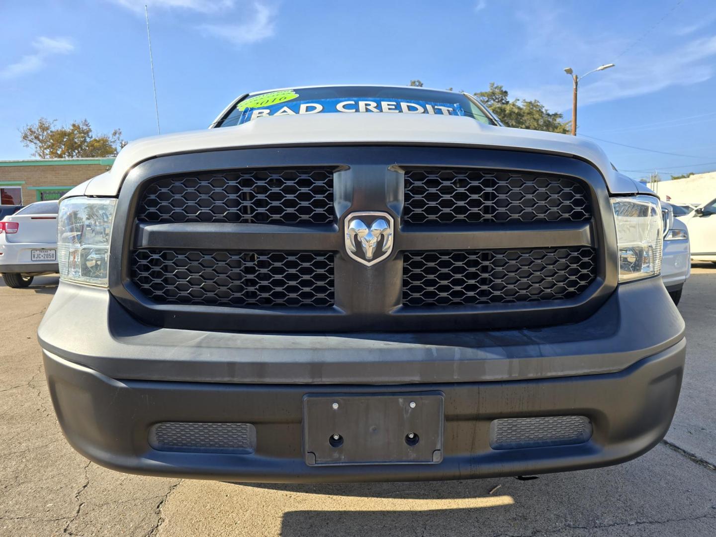 2016 RAM 1500 Tradesman Quad Cab (1C6RR6FT5GS) with an 5.7L V8 OHV 16V engine, 6A transmission, located at 2660 S.Garland Avenue, Garland, TX, 75041, (469) 298-3118, 32.885551, -96.655602 - Photo#10