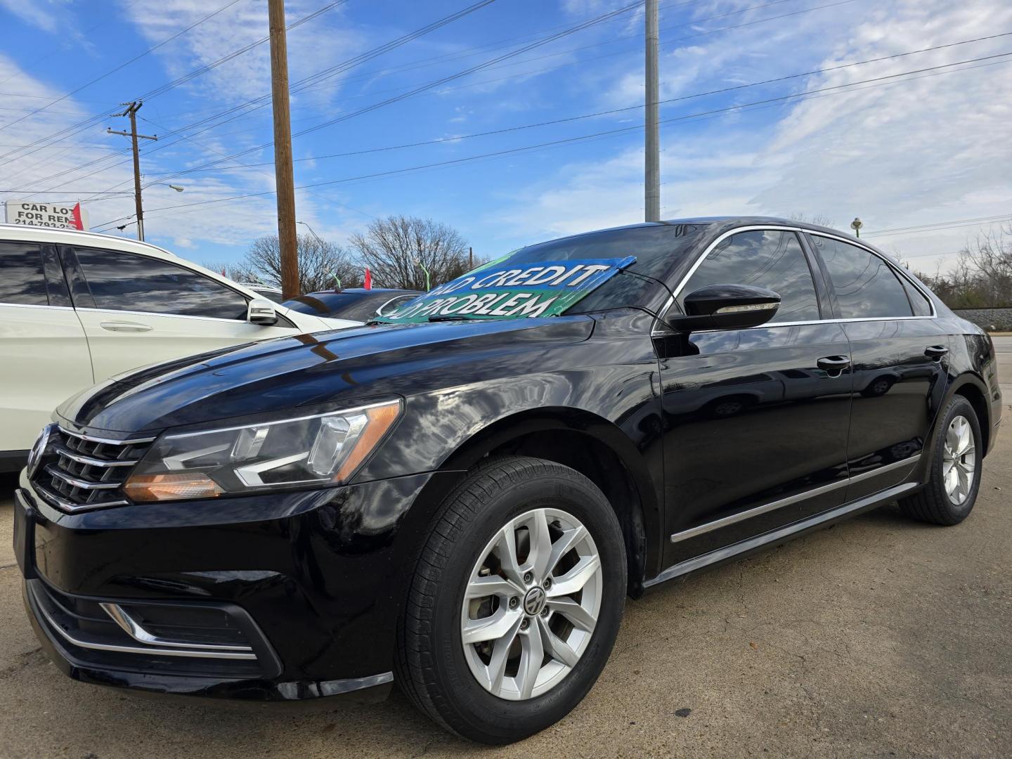 2016 BLACK Volkswagen Passat S (1VWAT7A30GC) , 6A transmission, located at 2660 S.Garland Avenue, Garland, TX, 75041, (469) 298-3118, 32.885551, -96.655602 - Photo#7