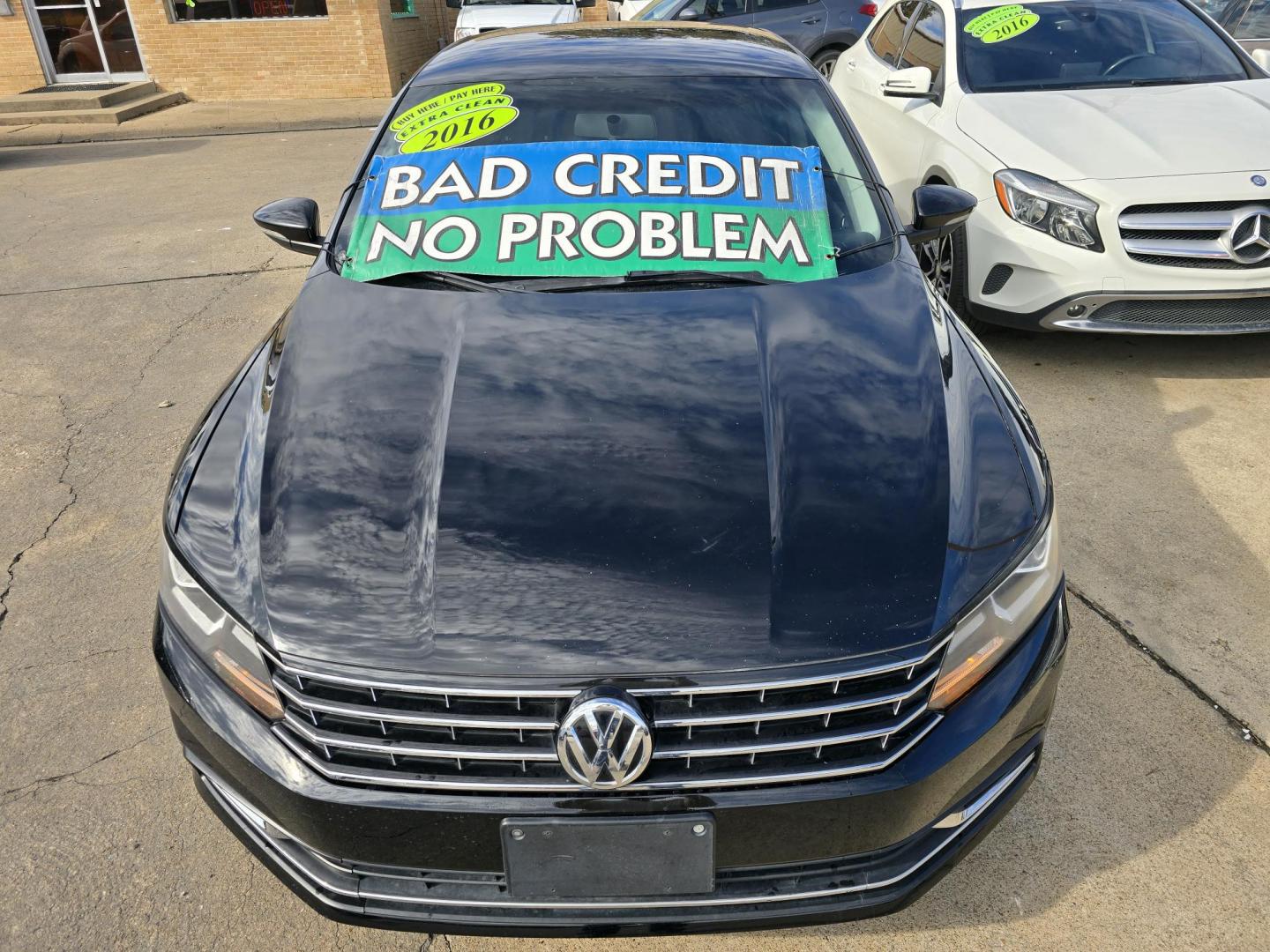 2016 BLACK Volkswagen Passat S (1VWAT7A30GC) , 6A transmission, located at 2660 S.Garland Avenue, Garland, TX, 75041, (469) 298-3118, 32.885551, -96.655602 - Photo#8