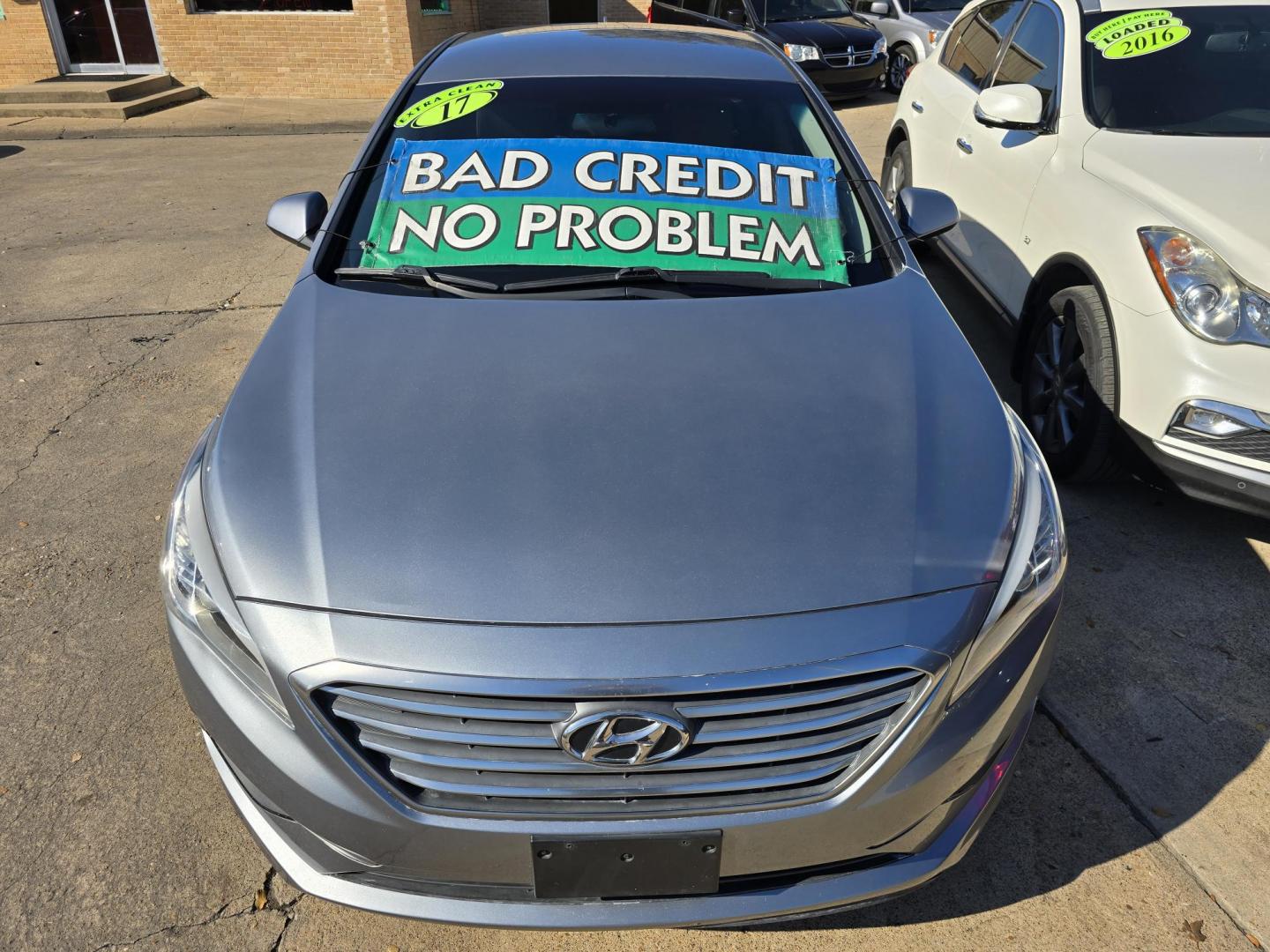 2017 SILVER Hyundai Sonata SE (5NPE24AF0HH) with an 2.4L L4 DOHC 16V engine, 7A transmission, located at 2660 S.Garland Avenue, Garland, TX, 75041, (469) 298-3118, 32.885551, -96.655602 - BRAND NEW CRATE MOTOR FROM HYUNDAI!!! - Photo#8