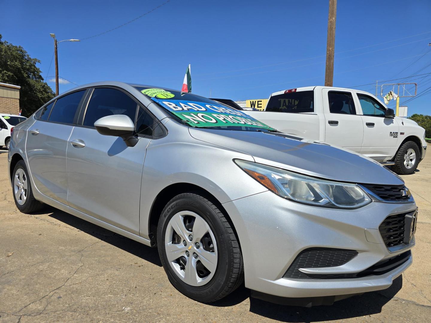 2018 Chevrolet Cruze LS (1G1BC5SM6J7) with an 1.4L L4 DOHC 16V TURBO engine, 6A transmission, located at 2660 S.Garland Avenue, Garland, TX, 75041, (469) 298-3118, 32.885551, -96.655602 - Photo#1