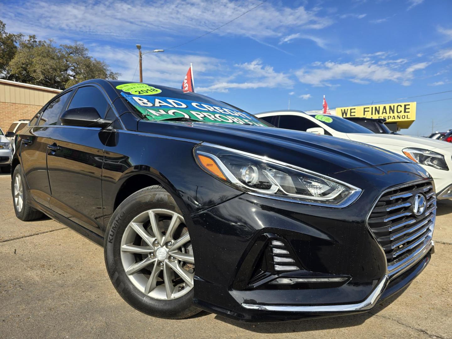 2018 BLACK Hyundai Sonata SE (5NPE24AF5JH) with an 2.4L L4 DOHC 16V engine, 7A transmission, located at 2660 S.Garland Avenue, Garland, TX, 75041, (469) 298-3118, 32.885551, -96.655602 - Photo#0