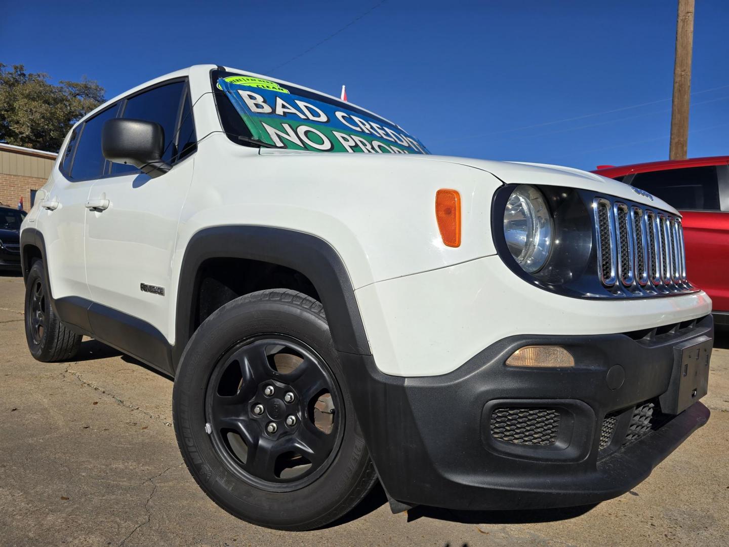 2018 WHITE Jeep Renegade Sport (ZACCJAAB3JP) with an 2.4L L4 DOHC 16V engine, AUTO transmission, located at 2660 S.Garland Avenue, Garland, TX, 75041, (469) 298-3118, 32.885551, -96.655602 - Photo#0