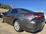 2018 GRAY Toyota Camry LE (4T1B11HK2JU) with an 2.5L L4 DOHC 16V engine, 8A transmission, located at 2660 S.Garland Avenue, Garland, TX, 75041, (469) 298-3118, 32.885551, -96.655602 - Photo#5