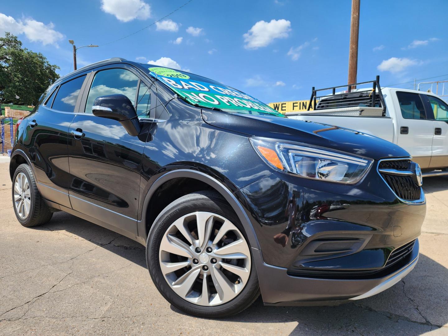 2019 BLACK Buick Encore Preferred (KL4CJASB4KB) with an 1.4L L4 DOHC 16V TURBO engine, 6A transmission, located at 2660 S.Garland Avenue, Garland, TX, 75041, (469) 298-3118, 32.885551, -96.655602 - Welcome to DallasAutos4Less, one of the Premier BUY HERE PAY HERE Dealers in the North Dallas Area. We specialize in financing to people with NO CREDIT or BAD CREDIT. We need proof of income, proof of residence, and a ID. Come buy your new car from us today!! This is a SUPER CLEAN 2019 BUICK ENCO - Photo#0