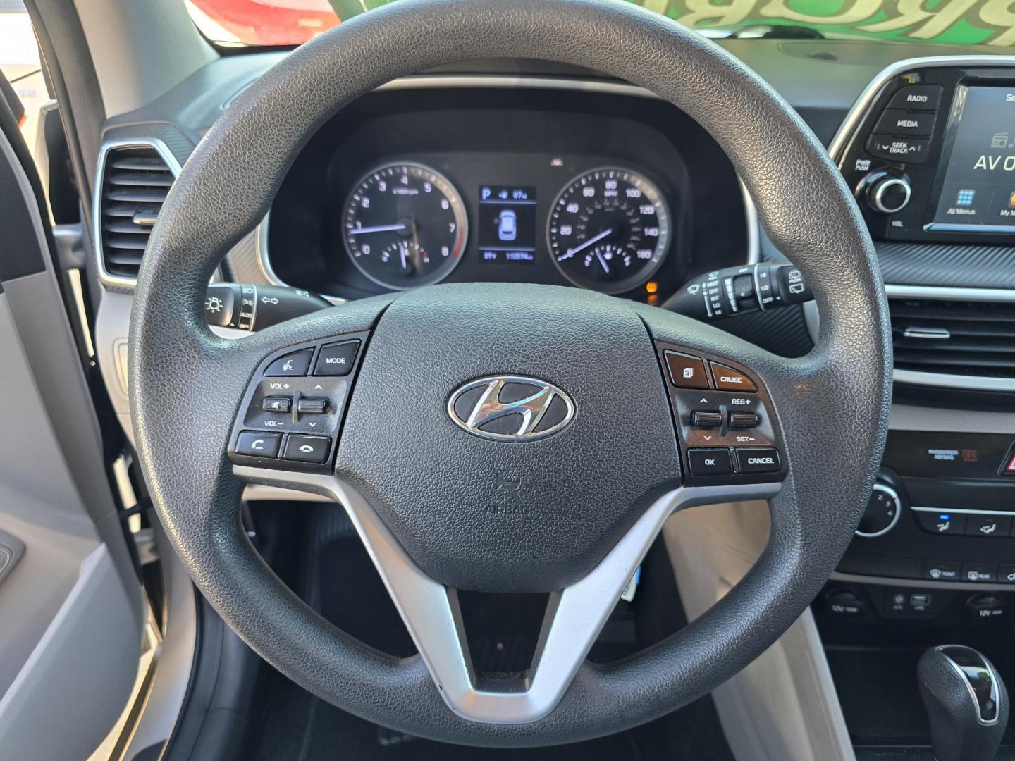 2019 Hyundai Tucson SE (KM8J23A46KU) with an 2.0L L4 DOHC 16V engine, 6A transmission, located at 2660 S.Garland Avenue, Garland, TX, 75041, (469) 298-3118, 32.885551, -96.655602 - Photo#12