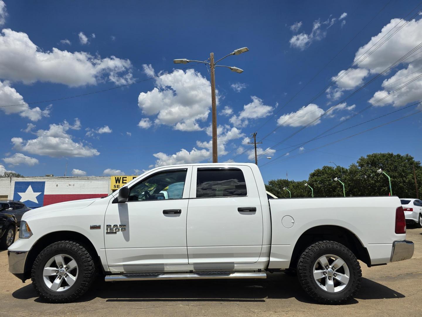 2019 RAM 1500 Tradesman Crew Cab (1C6RR7KT6KS) with an 5.7L V8 OHV 16V engine, 8A transmission, located at 2660 S.Garland Avenue, Garland, TX, 75041, (469) 298-3118, 32.885551, -96.655602 - Welcome to DallasAutos4Less, one of the Premier BUY HERE PAY HERE Dealers in the North Dallas Area. We specialize in financing to people with NO CREDIT or BAD CREDIT. We need proof of income, proof of residence, and a ID. Come buy your new car from us today!! This is a very well cared for 2019 RA - Photo#6