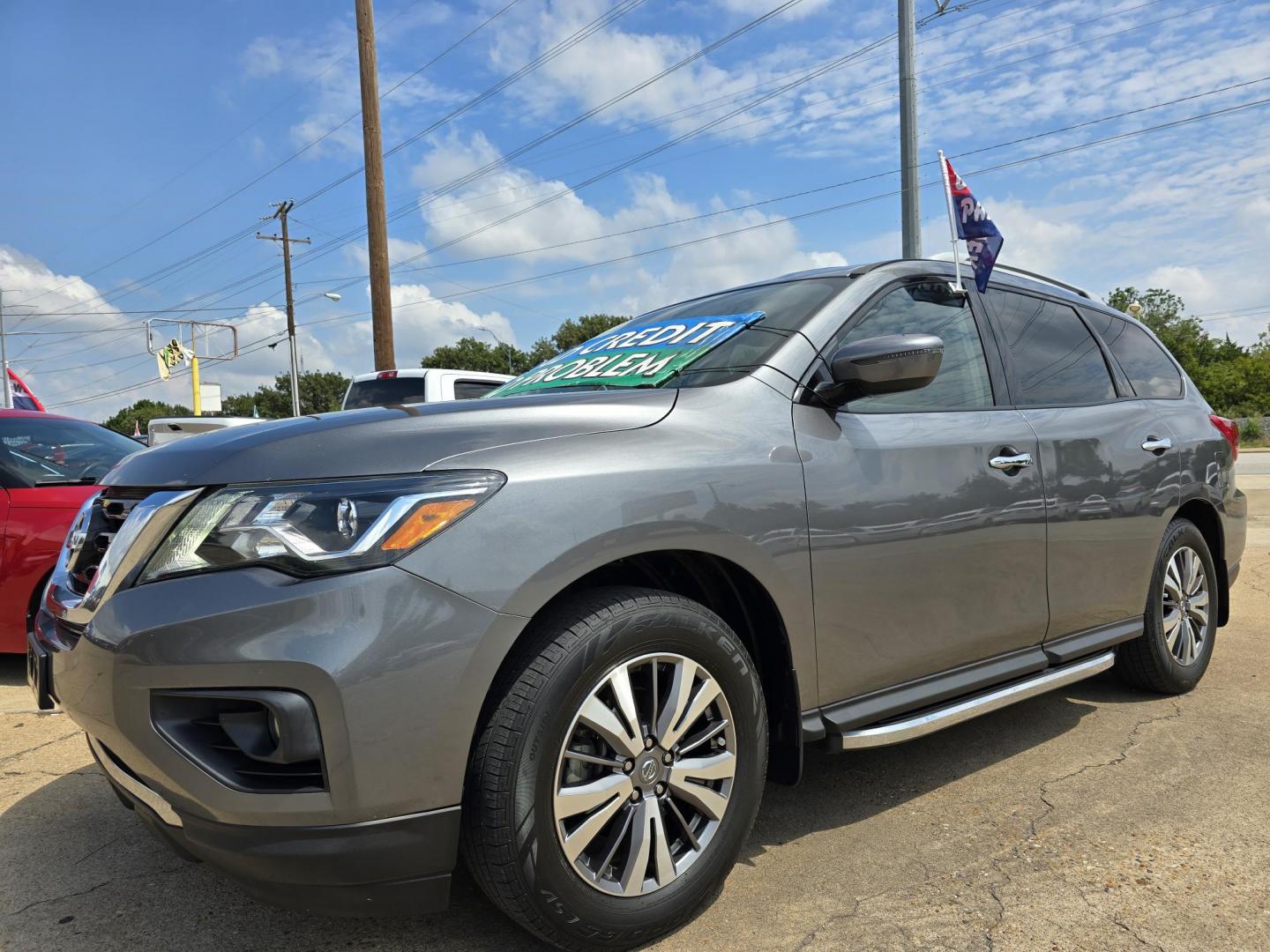 2020 Nissan Pathfinder SV (5N1DR2BM3LC) with an 3.5L V6 DOHC 24V engine, CVT transmission, located at 2660 S.Garland Avenue, Garland, TX, 75041, (469) 298-3118, 32.885551, -96.655602 - Photo#7