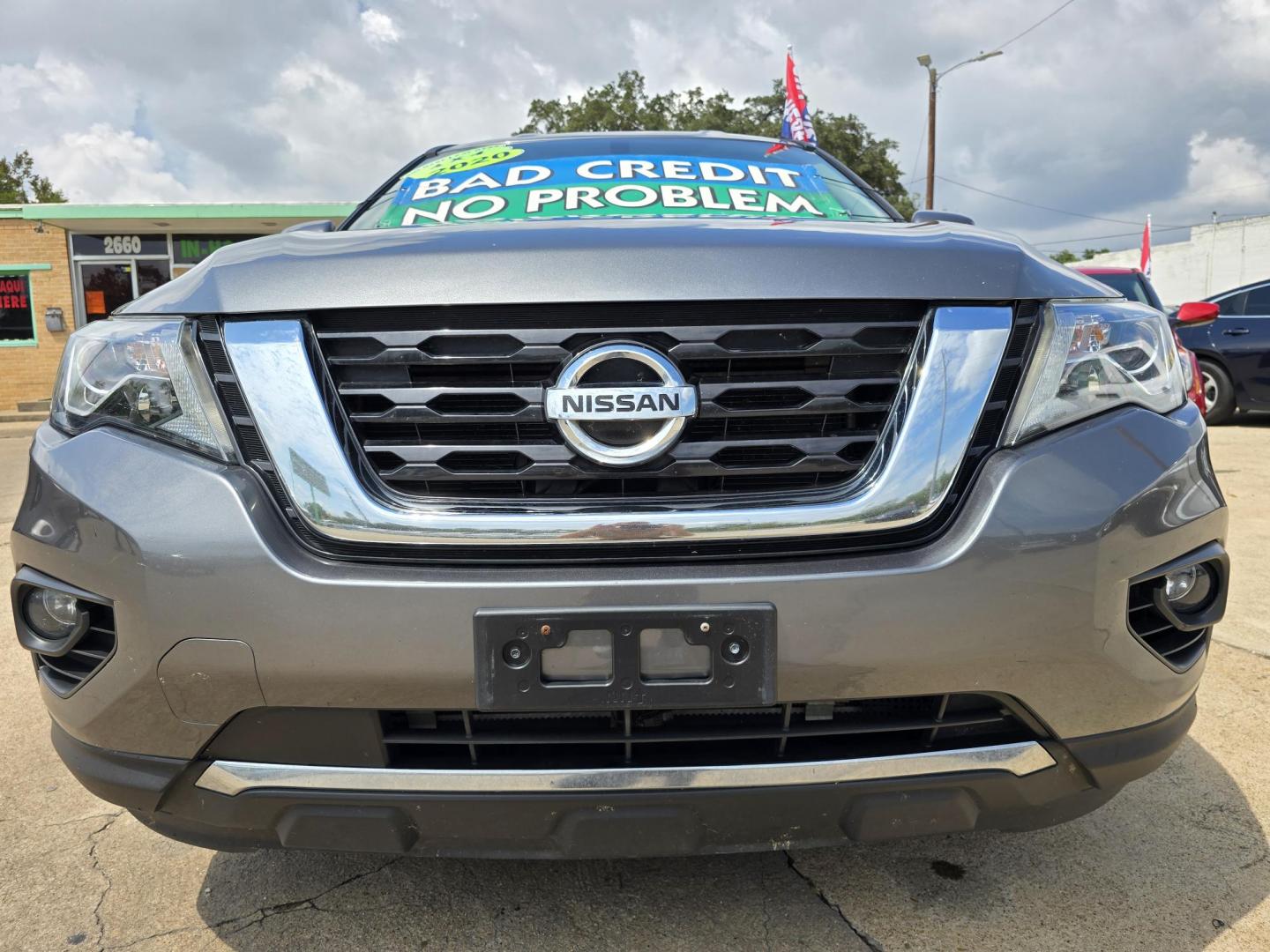 2020 Nissan Pathfinder SV (5N1DR2BM3LC) with an 3.5L V6 DOHC 24V engine, CVT transmission, located at 2660 S.Garland Avenue, Garland, TX, 75041, (469) 298-3118, 32.885551, -96.655602 - Photo#9